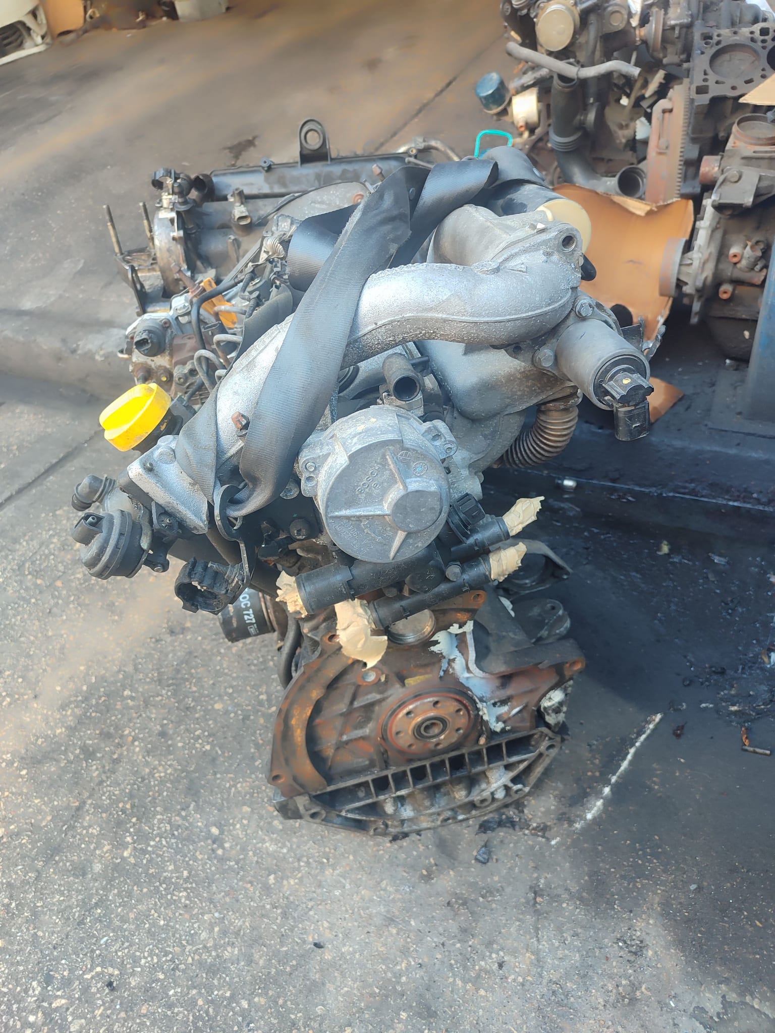 RENAULT TRAFİC MOTOR KOMPLE